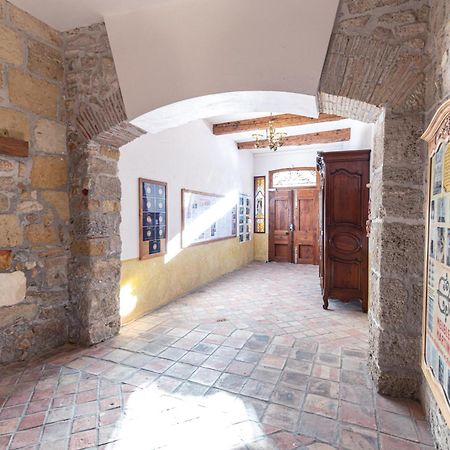 Appartement Du Couvent Narbonne Bagian luar foto