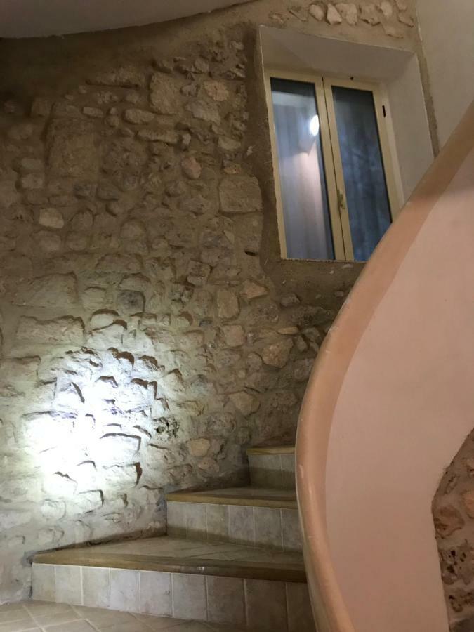 Appartement Du Couvent Narbonne Bagian luar foto